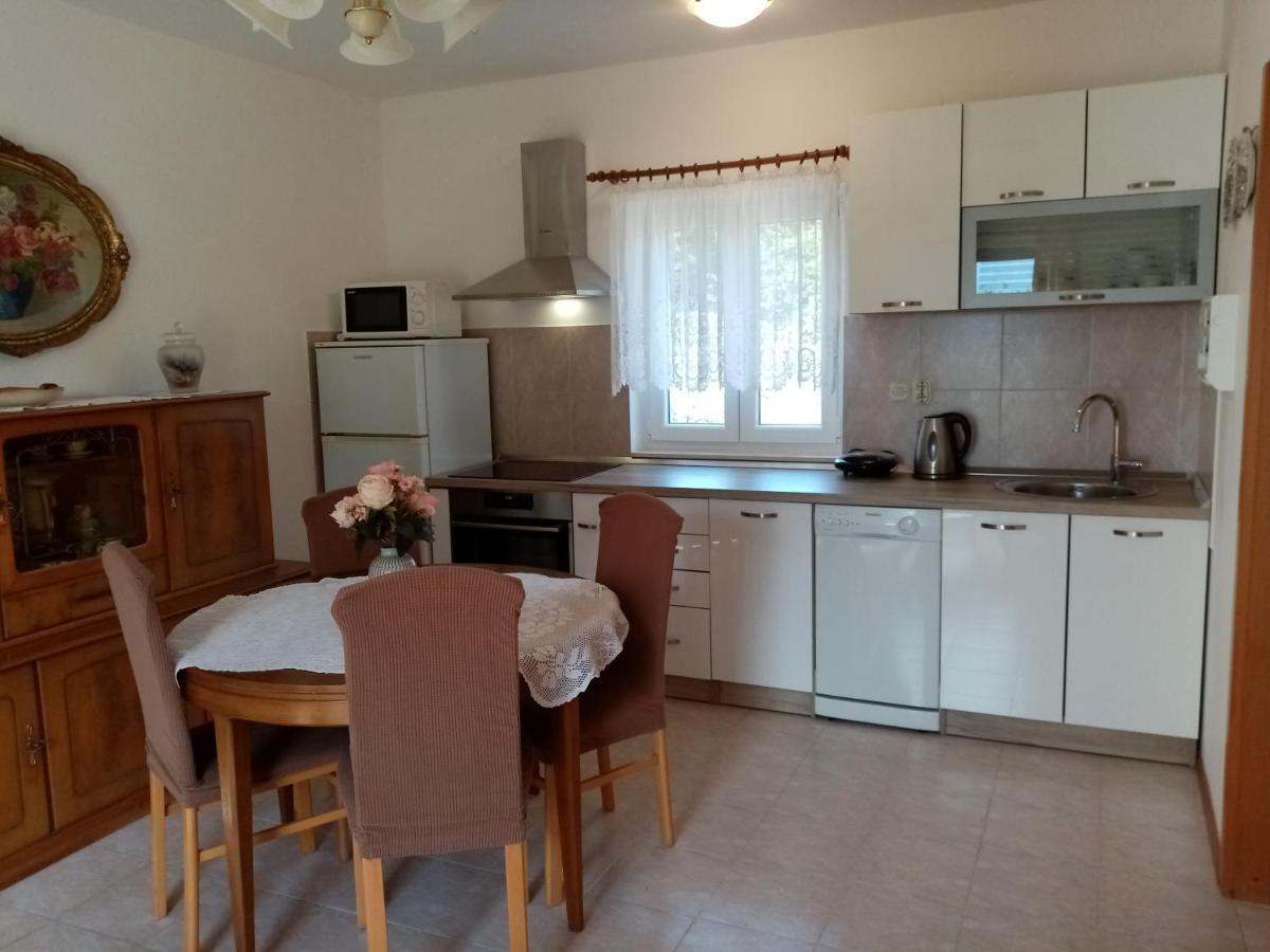 Tihana Makarska Exterior foto